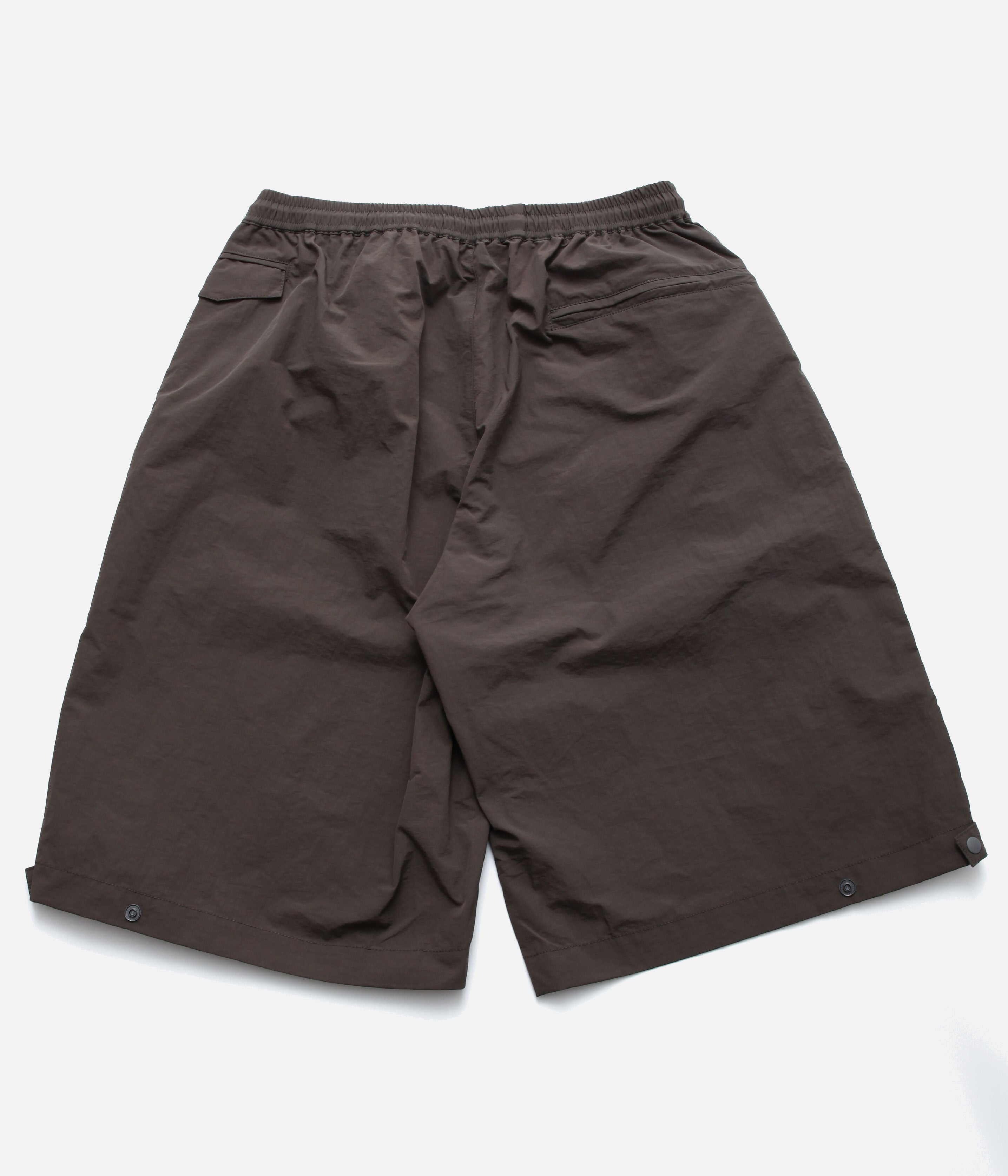迷迭香　NYLON HARVEST LOOSE SHORTS 4 迷迭香 / NYLON HARVEST LOOSE SHORTS (DGR) – LAFUNQUE