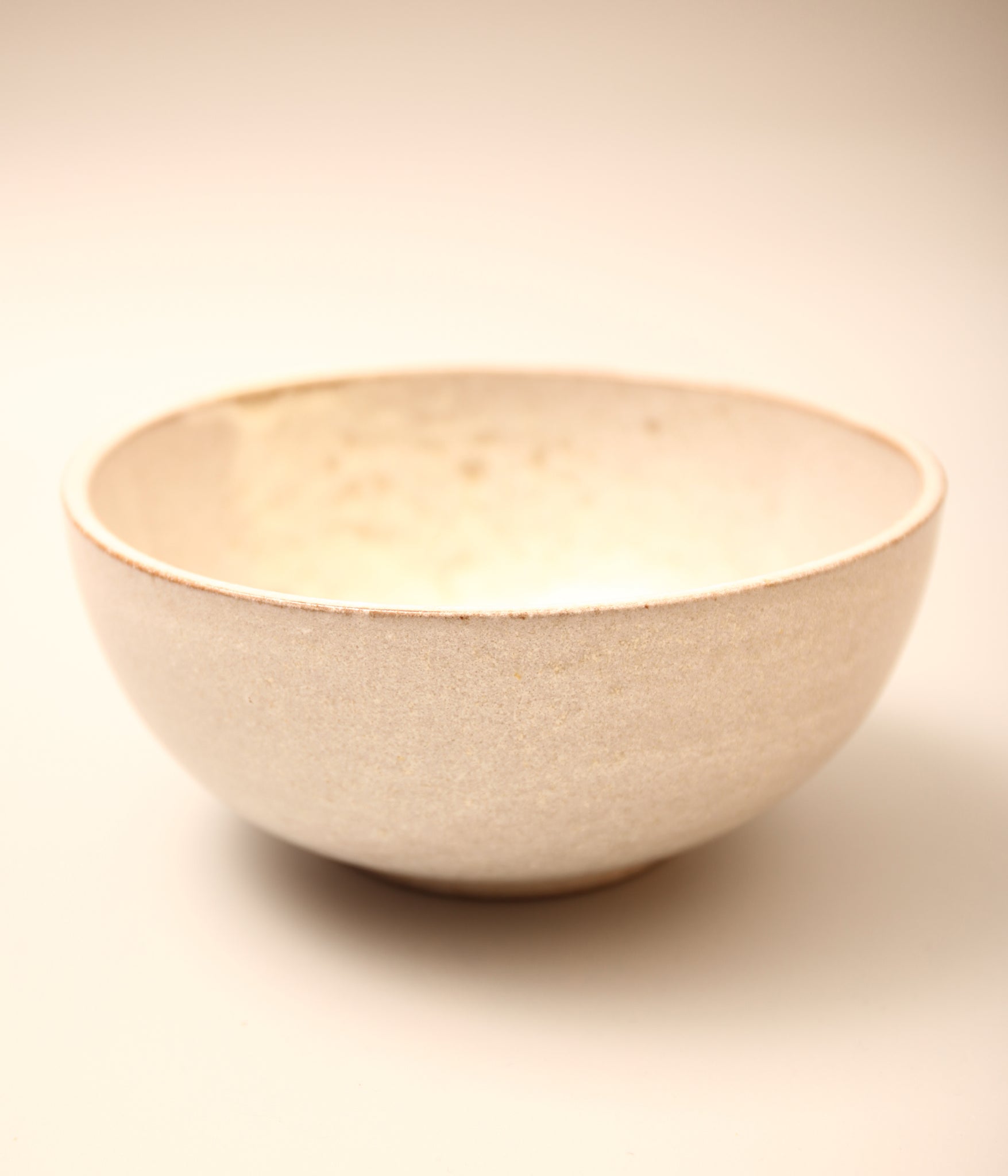 REDUCTION FACTORY / ROUND BOWL L (RABBIT WHITE)