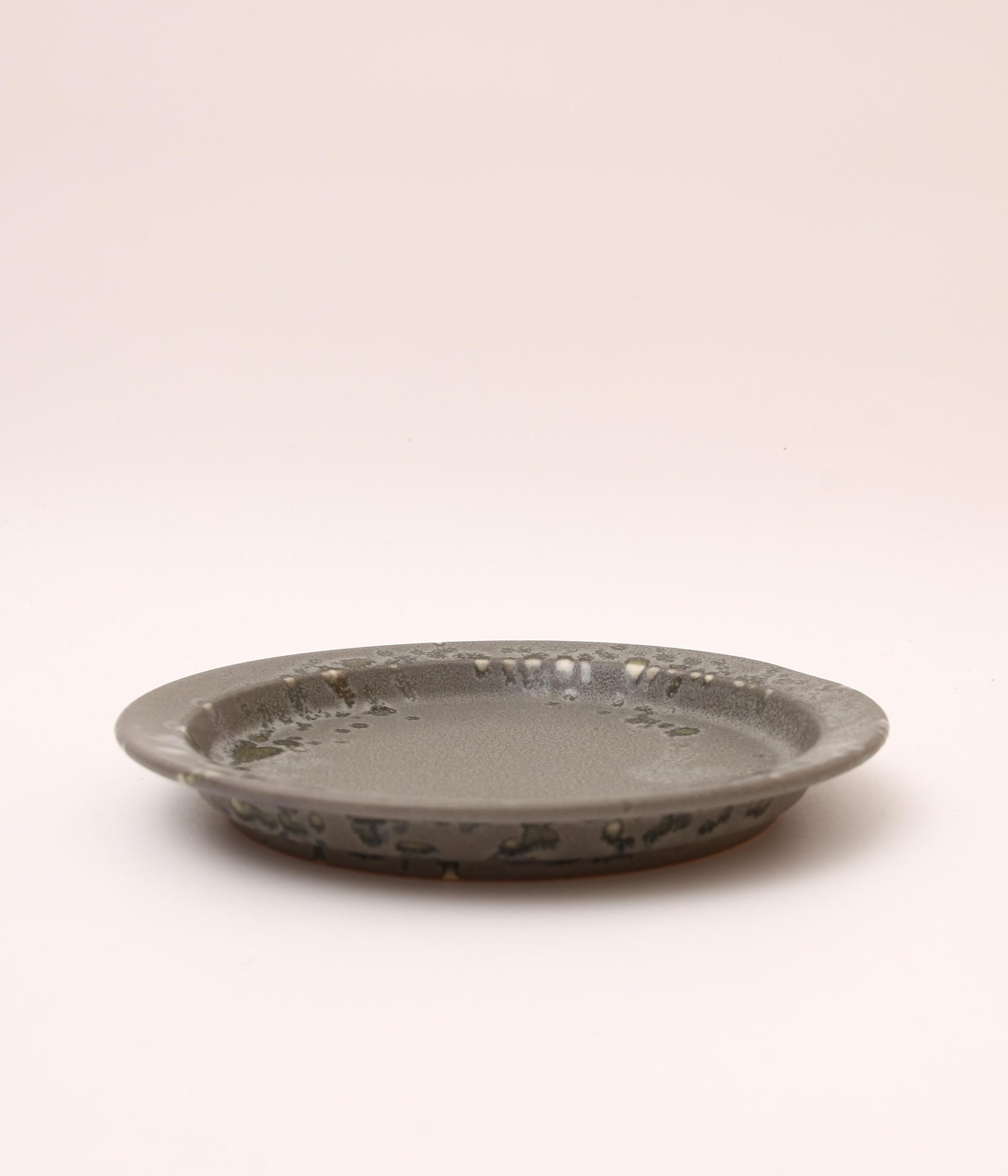 REDUCTION FACTORY / ANGULAR PLATE M (CLOUDY GRAY)