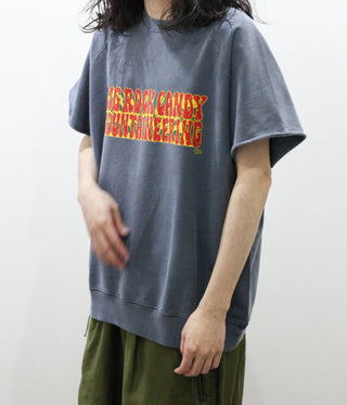Media 8